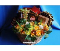 Корзина из конфет Полуночный десерт