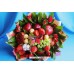 Букет из фруктов, конфет и роз Солнечная Фрейя 3