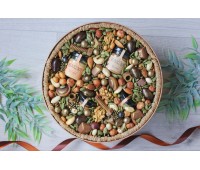 Подарочный набор в шляпной коробке из орехов Вкусные эмоции 7
