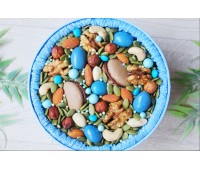 Подарочный набор в коробке из орехов Вкусные эмоции 12