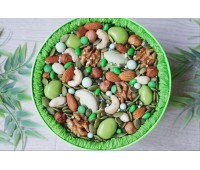 Подарочный набор в коробке из орехов Вкусные эмоции 13