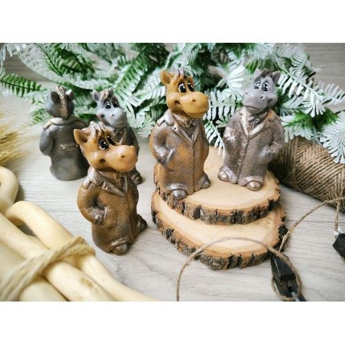 Мыло ручной работы Конь Боб в пальто