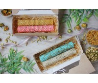 Набор свечей восковых ручной работы из вощины в крафт коробке Набор свечей с травами Здравень 3, 2 шт